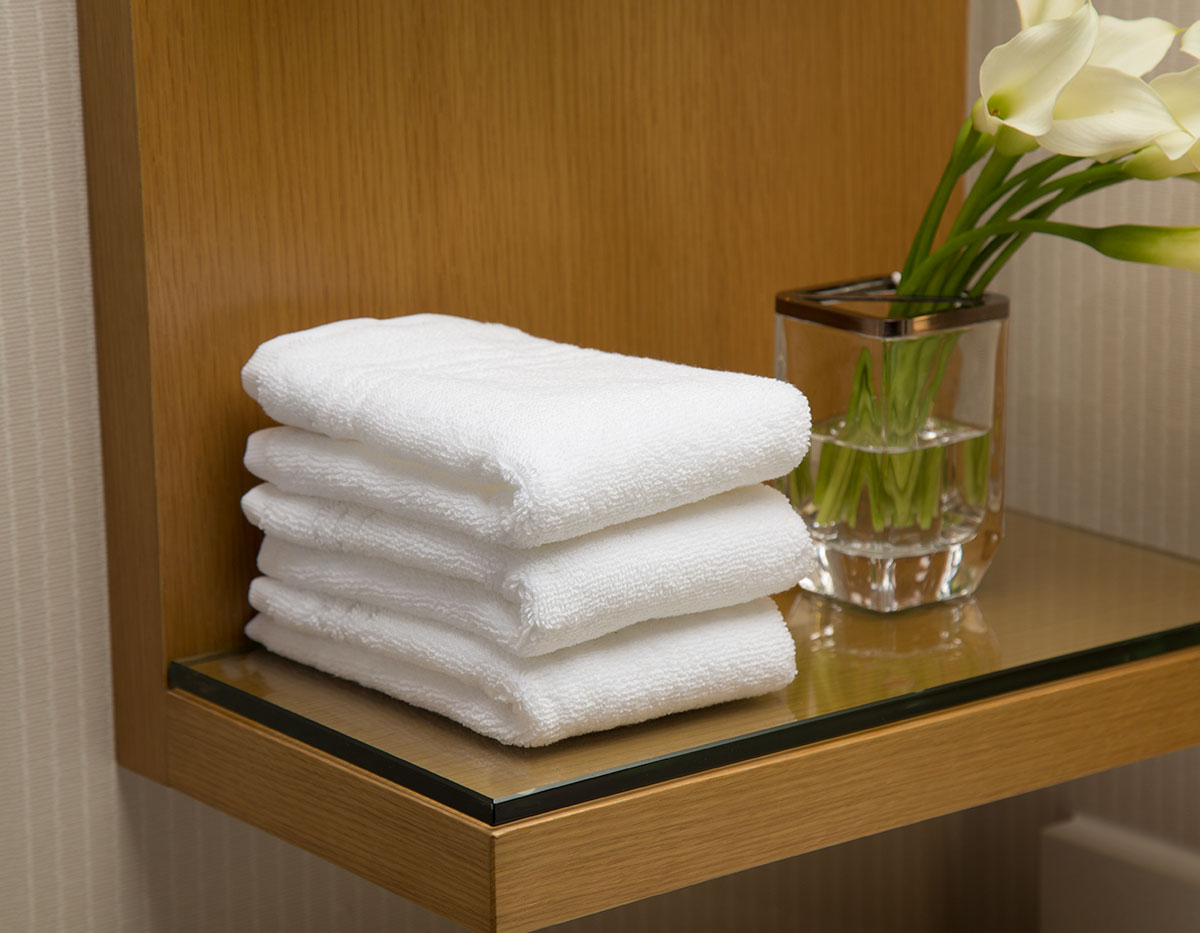 Resort Collection Soft Washcloth Face & Body Towel Set